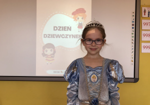 Kaja w stroju księżniczki