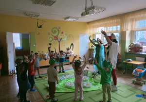 Taniec z panią wiosną