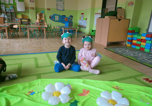 Poznajemy owady i zwierzęta żyjące na wiosennej łące